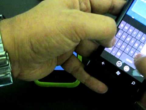 Lumia 800 Vs iPhone 4 Foursquare Checkin Speed