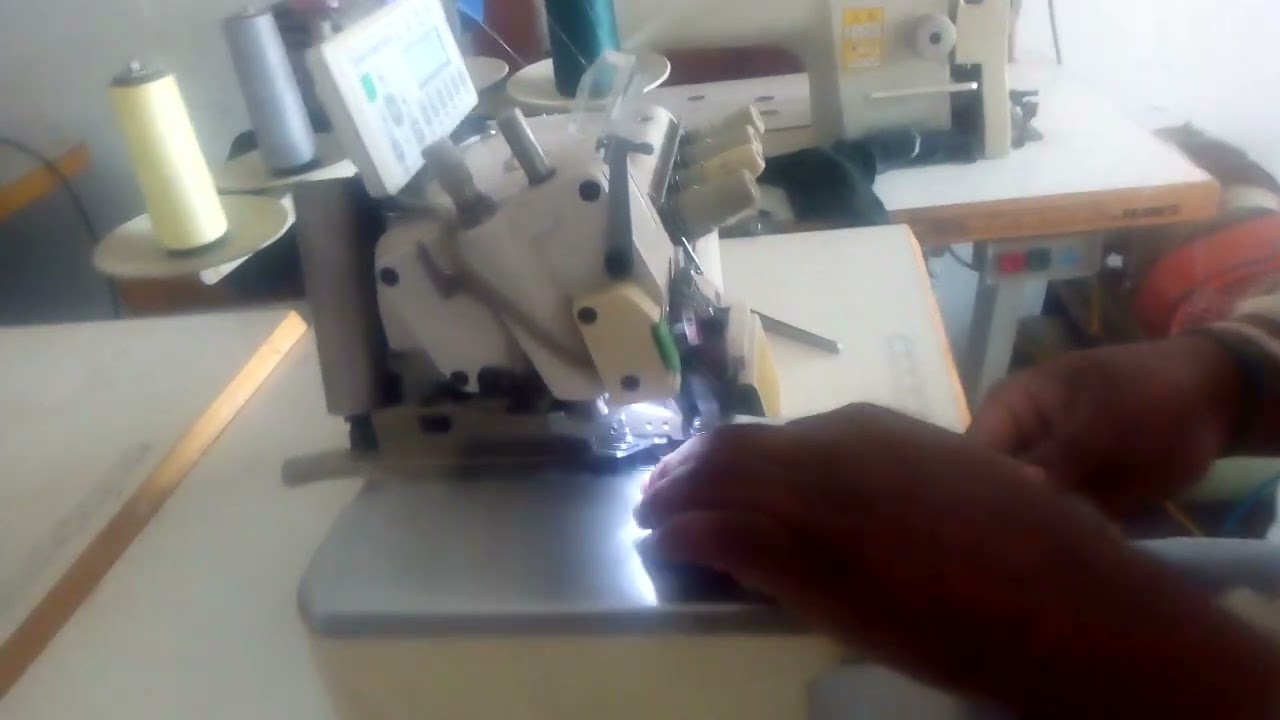 electronic cutter four thread overlock