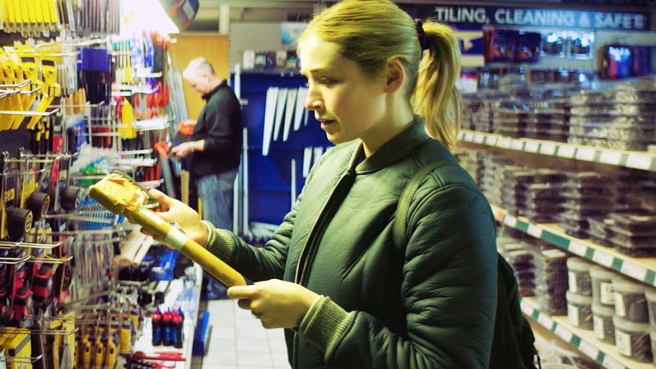 招惹谁，也别招惹一个单亲妈妈！谁敢动她的孩子，她就会让你见识什么叫“人间地狱”！一口气看完《好女难寻》