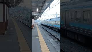 JR東日本長野支社の篠ノ井線の松本駅に幕式の普通列車大月行きが回送入線する