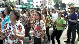 น้องมุก ลำเพลินแห่งานเทียนเข้าพรรษา 25/7/2558