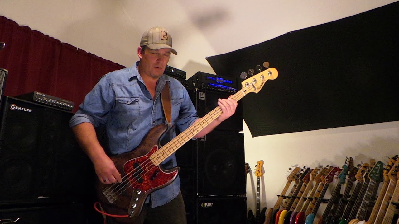 Funky Bubbling Improv - Andy Irvine Ghost Bass #1 w/B-Axis Pickups