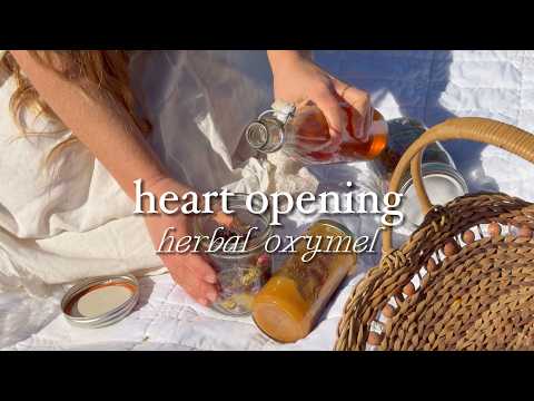 Herbal Medicine Making: heart healing oxymel recipe thumbnail
