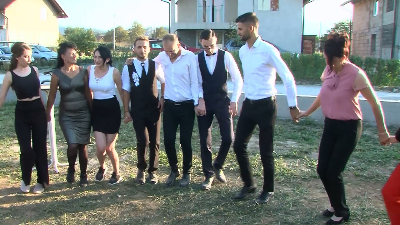 Wedding-Svadba Kad Mladoženja i Kum zaigraju prvo kolo sa Njima svi gosti zaigrali Asim Snimatelj