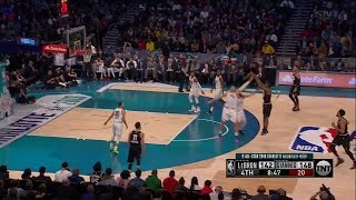 Kawhi leonard knocks down three threes in just over a minute during
sunday's nba all-star game.