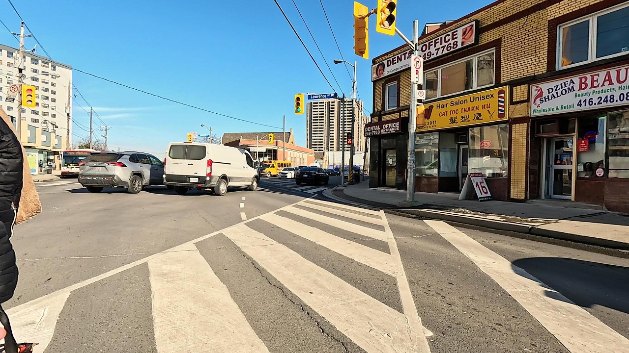 Street Noise 🇨🇦