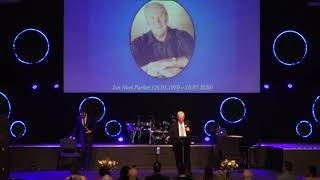 Memorial to Ps Ian Parker