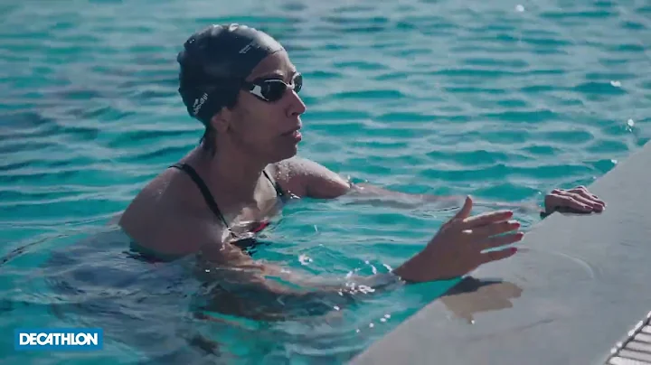 How to Float for Beginning Swimmers