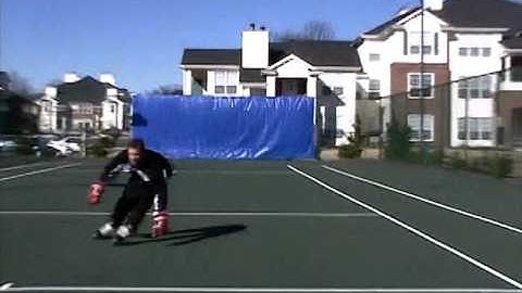 Smarthockey 8.11 Dynamic Progressions - multiple step crossovers without stick