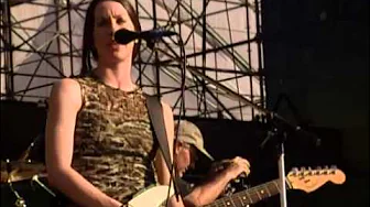 03. Alanis Morissette - Joining You (Woodstock '99) 03. Alanis Morissette - Joining You (Woodstock '99)