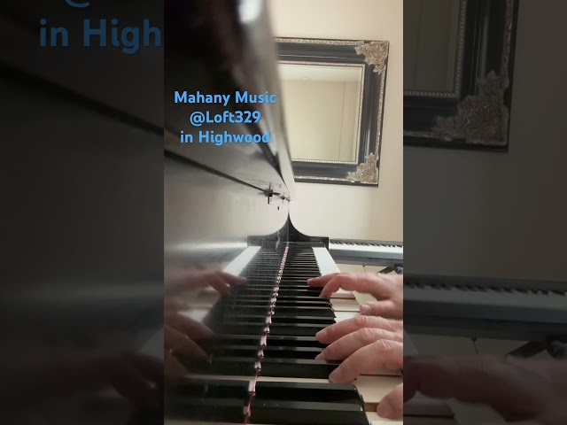 #roughboys #intro #piano #paraphrase #petetownshend #mahanymusic #iteach #iperform #iwrite