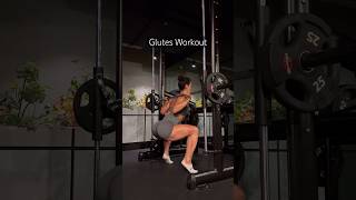 Incredible Smith Machine Glutes Workout - train with my methods 👉 WeRise App