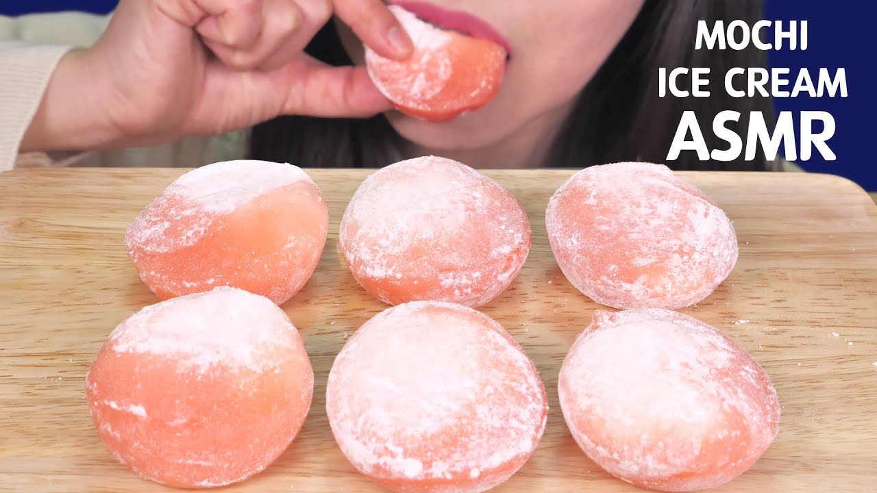 ASMR MOCHI ICE CREAM(Strawberry) 딸기찰떡아이스 리얼사운드 먹방 咀嚼音雪見だいふく(イチゴ)を食べる音 NO TALKING KOREAN MUKBANG