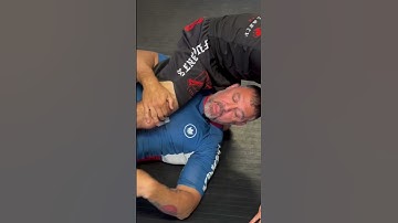 Deep Half Guard Entry