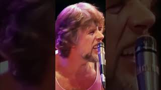 Junior Wells and John Mayall &amp; The Blues Breakers featuring Buddy Guy with "Don’t Start Me Talkin'"