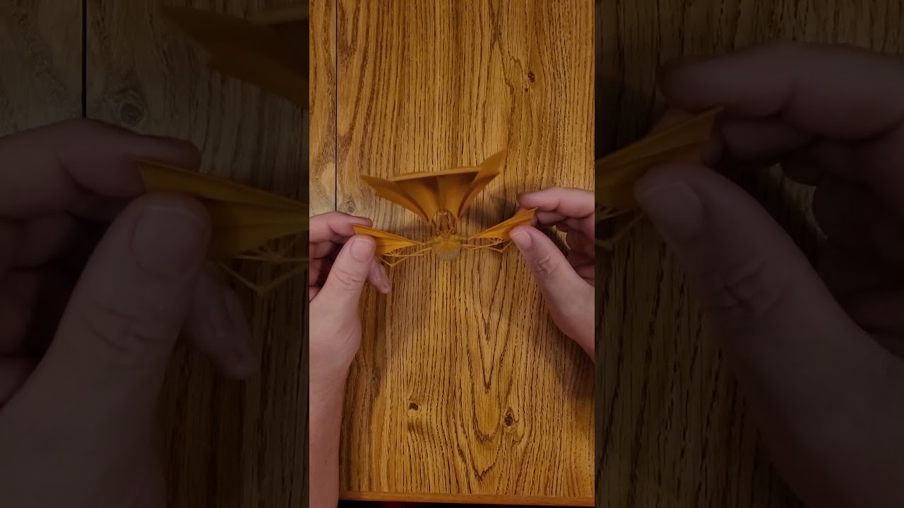 Star Trek Starships Replica | Bajoran Lightship Eaglemoss 