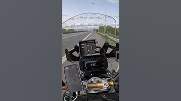 BMW 1300 GS 0-200 Launch