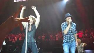 Bon Jovi-Kid Rock Old Time Rock 'n Roll  O2  6-26-10 chords