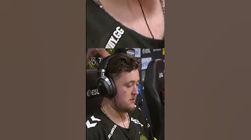 ZywOo 1v2 clutch.                                  #cs2 #cs2clips #esports #gaming