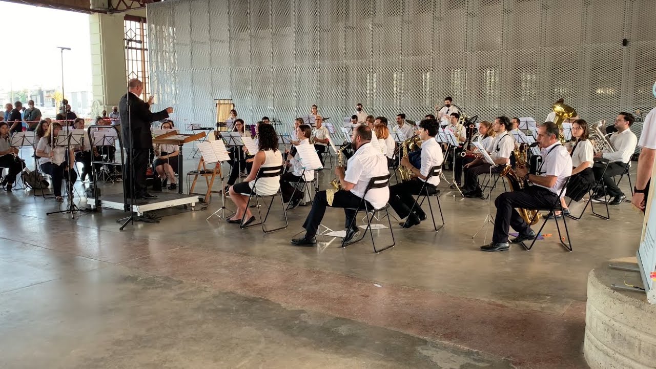 Conga del Fuego Nuevo Arturo Márquez. Banda Simfònica de l'SMUP YouTube