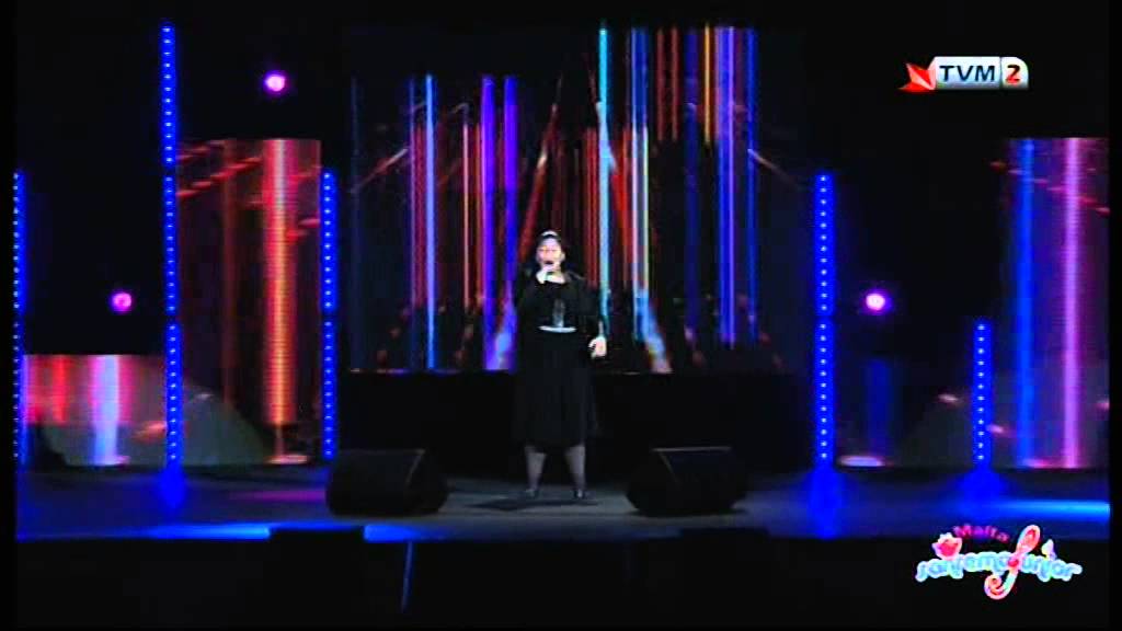 Destiny Chukunyere sings Think LIVE on Sanremo Junior Malta 2015 - YouTube