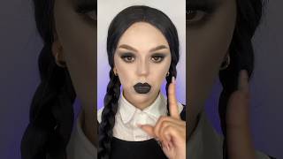 El Nmero 1 Bebe explore makeup