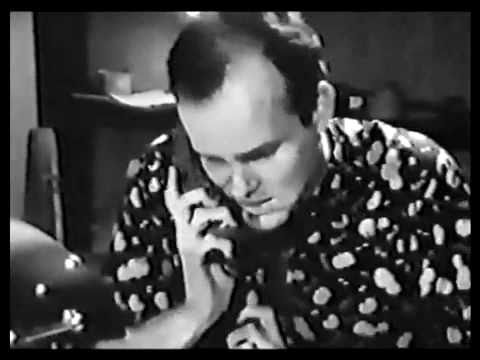 Tarantino - My Best Friend's Birthday (first short film, 1987)