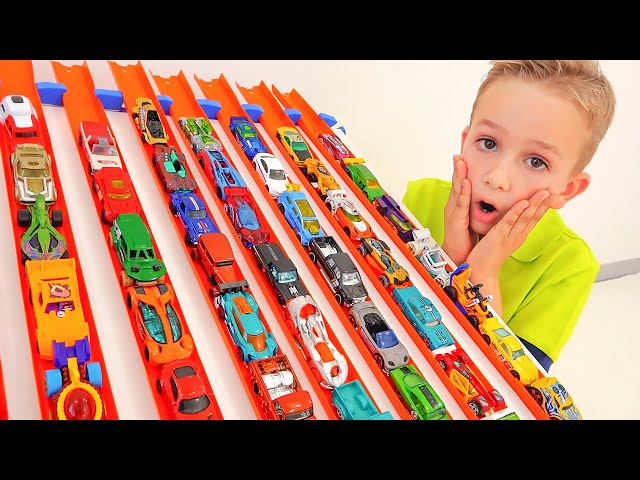 Niki play with Hot Wheels cars and playsets - Collection video with Toy cars class=