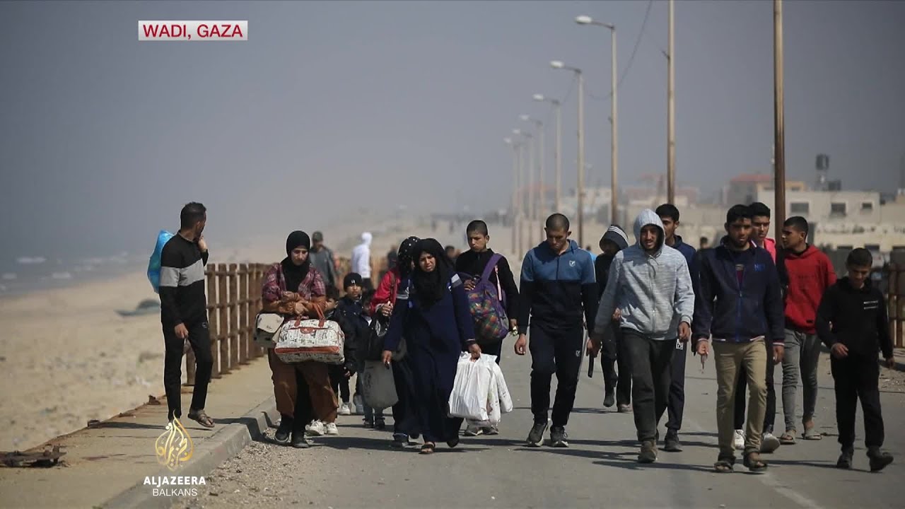 "لسنا خائفين من إسرائيل، بل من المجاعة".
