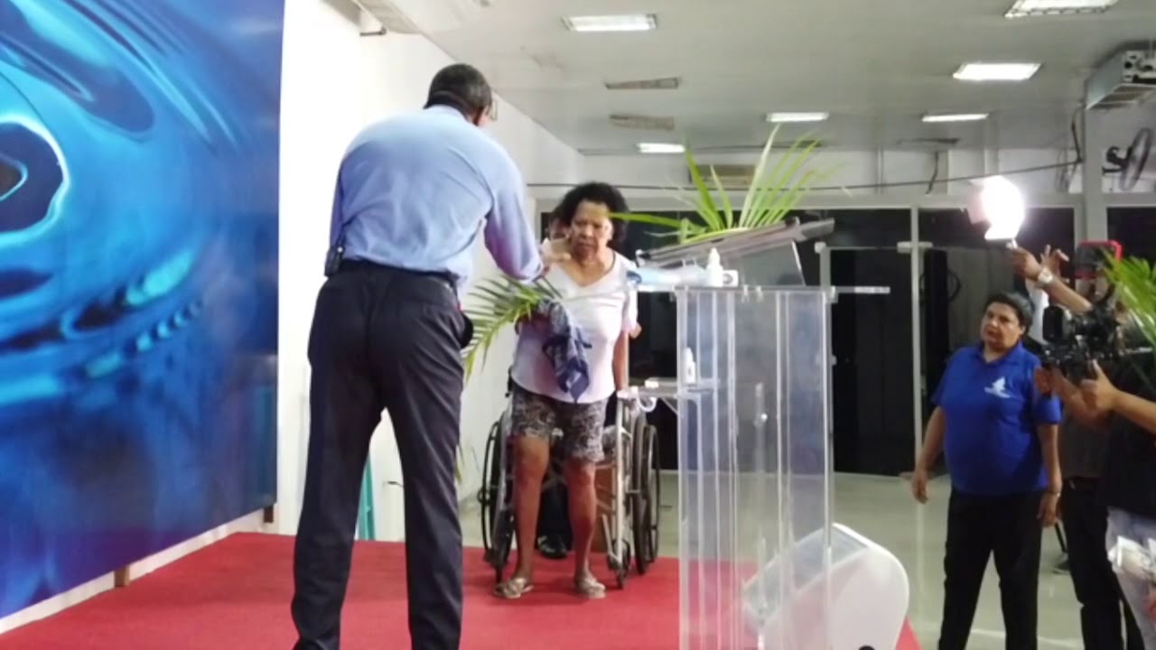 INCRÍVEL!  Paralíticos estão andando!