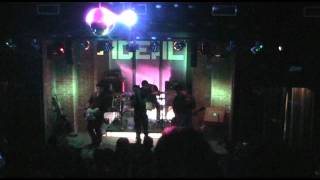 La Nuit - Clocket Ideal Magenta 12112011