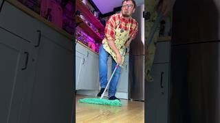 Daddy’s Best Cleaning 🧹💛❤️💜💚💙😂 #Damus #Funny