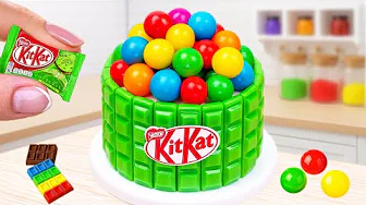 Satisfying Rainbow KITKAT Cake | Adorable Mini Rainbow Cake With KitKat Green Tea Chocolate