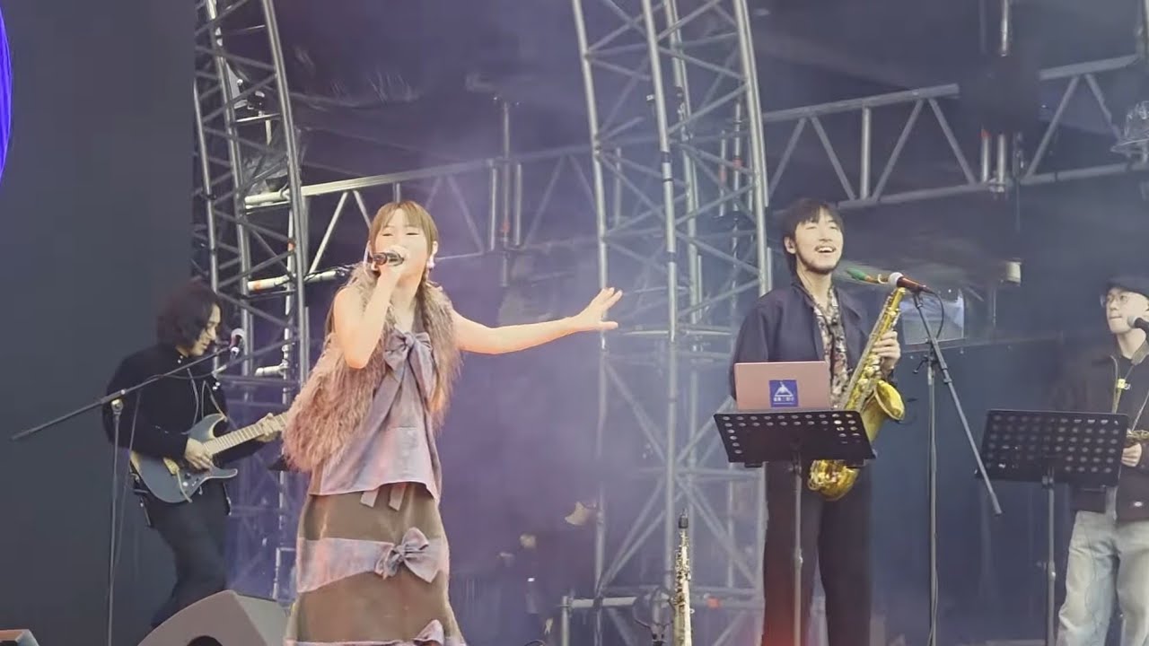 麗英x 翻騰Fountain de Chopin - Clockenflap 2025 演出片段live 麗英x 翻騰Fountain de Chopin - Clockenflap 2025 演出片段live