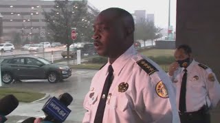 Woman arrested after shooting 2 people in UMC lobby