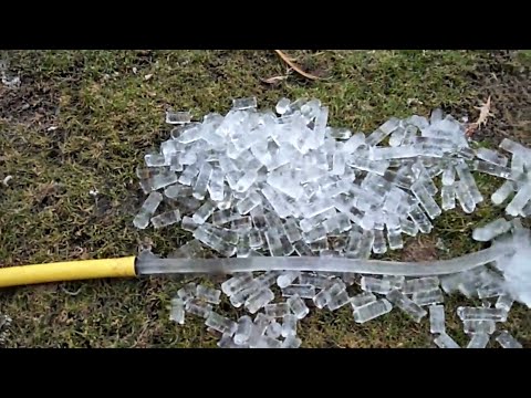 Видео: Удивительные моменты со снегом и льдом, снятые на видео!