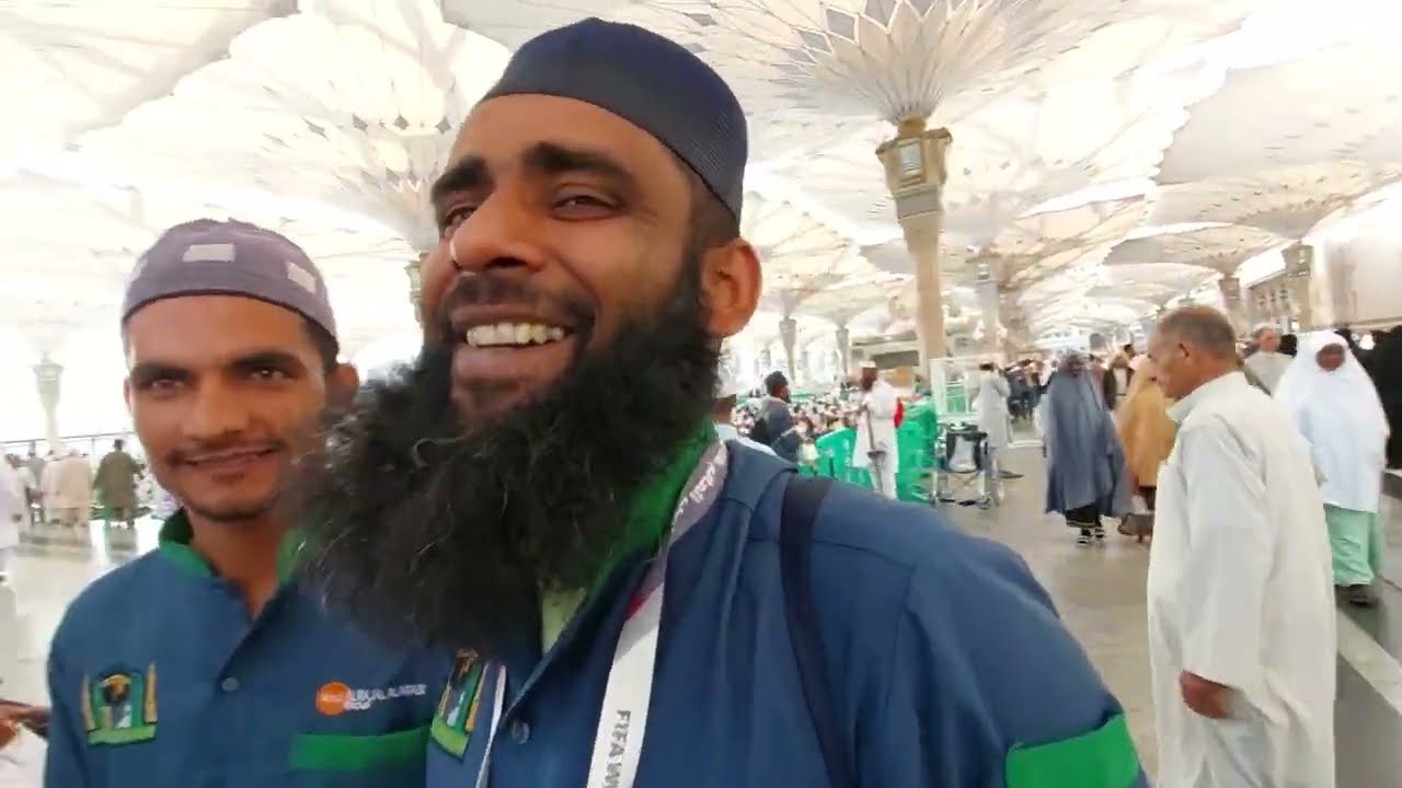 أجواء الإفطار في المدينة المنورةيوم 15من رمضان كما لم تشاهدها من قبل