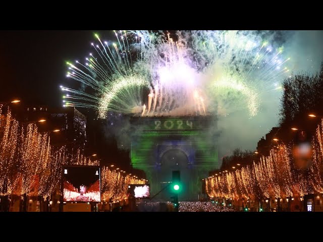 Feu d'artifice jour de l'an Paris