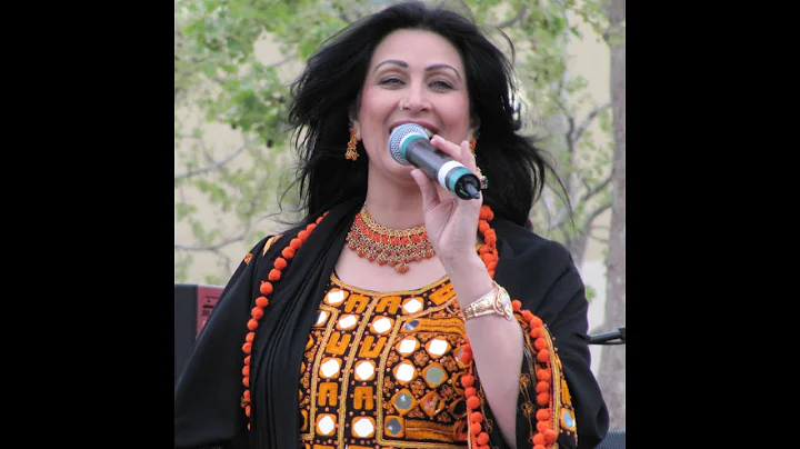 Naghma New Nice Song (2011) "Akh Janan Me Laro"