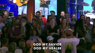 Download Lagu Every Praise - Pearl Jozefzoon met gospelworkshop-koor tijdens New Wine 2025 MP3