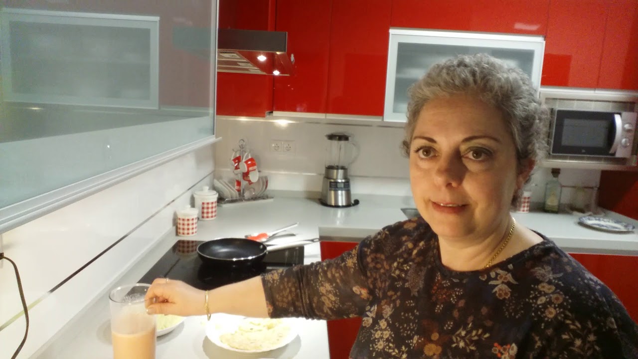 Pimientos de piquillo rellenos de pescado y gamba