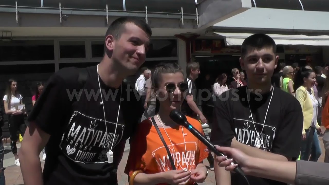 I PIROTSKI MATURANTI PLESLI MATURNTSKI PLES