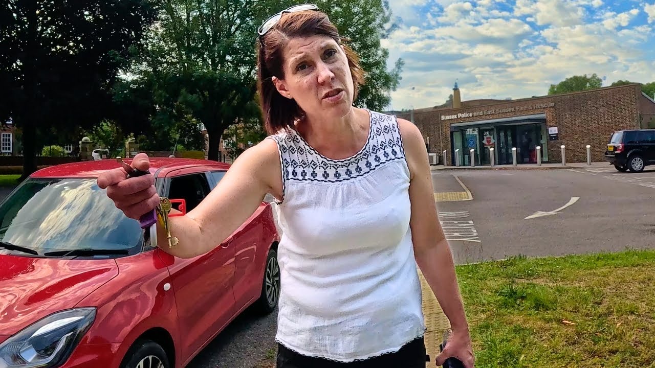 Police Officer Tries to STEP ON Drone  😲🛑🛸🚔❌