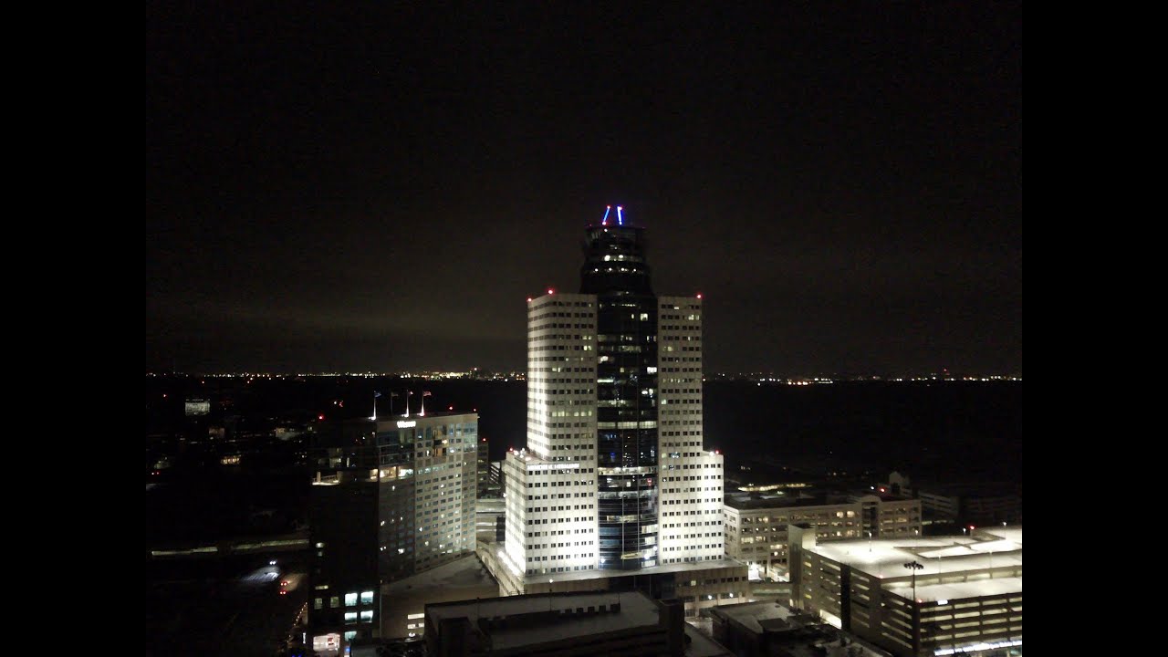 Houston's Complete Blackout Due To Historic Ice Storm At Memorial City (4K Drone)