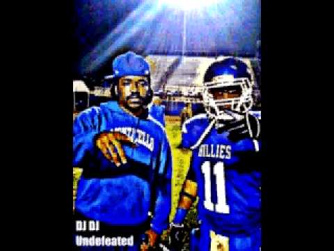 Regardez Does She Know - Trey Songz (Chopped and Screwed DJ DJ) sur YouTube