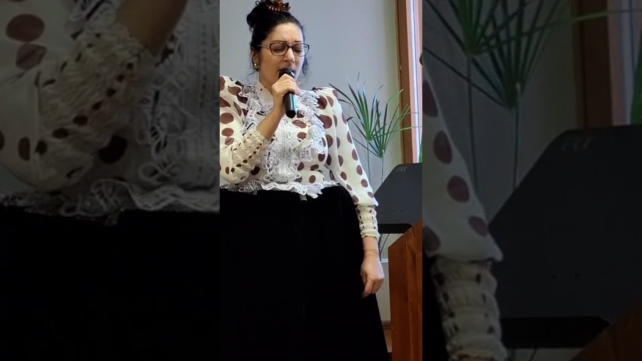 Tamara Lind - Hän lähellä on