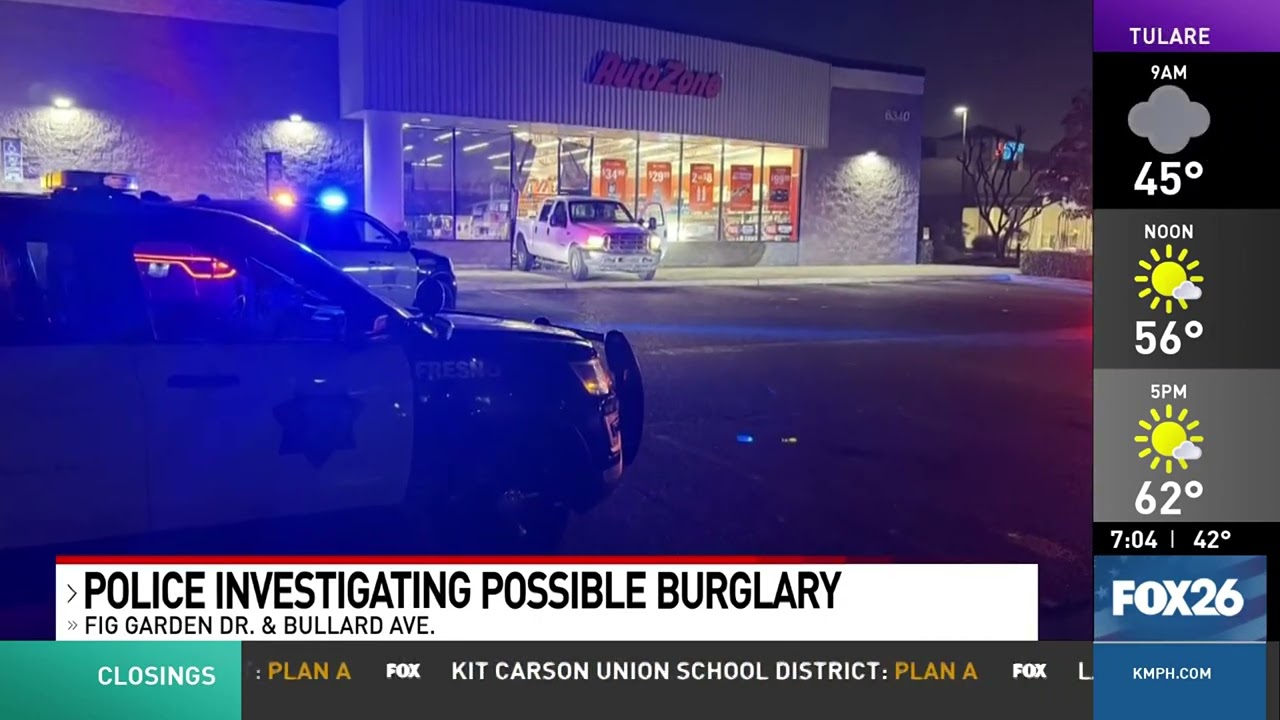 Crash Crash Into Auto Zone