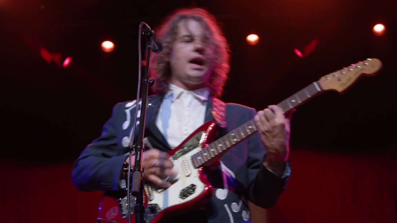 Kevin Morby - Parade (Live on KEXP) in studio nails