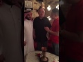 ريتشارد طالب سوري عايش بالسعودية اعتنق الإسلام يعود إلى كوريا ويقنع والده أن يصير مسلم