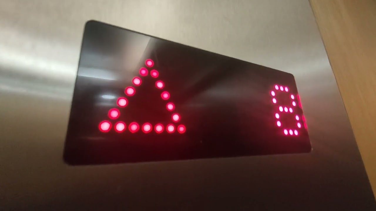 Retake | Very nice and fast Thyssenkrupp lifts at university college hospital London